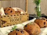 Olive bread rolls