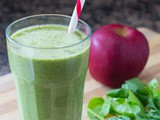 Apple Cinnamon Green Smoothie Recipe