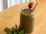 Mint Chocolate Strawberry Smoothie Recipe