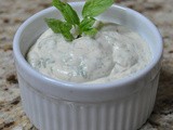 Basil Dip «