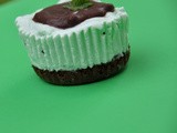 Mint Chocolate Chip Ice Cream Brownie Cupcakes