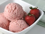 Strawberry Ice Cream with Brown Sugar