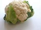 Gobhi aloo (Cauliflower with potatoes)