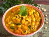 Chavli Amti / Black Eyed Peas Curry