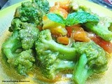 Broccoli with Lemon Garlic Sauce
