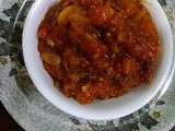 Tamatar Ki Chutney , Tomato curry with raisins and dates