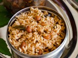 Kovil Puliyodharai Recipe- Temple Style Tamarind Rice