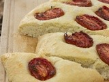 Focaccia con pomodori confit