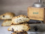 Scones al cioccolato e caffè