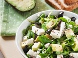 Insalata con feta ed avocado