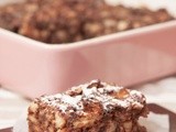 Torta di pane raffermo con mele e cacao