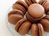 Macaron al caffe' e cioccolato fondente. don't panic