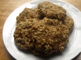 Oat and Cinnamon Biscuits