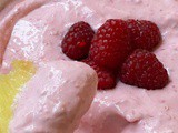 Diet Friendly Raspberry Fruit Dip