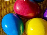 Dye Easter Eggs Easily