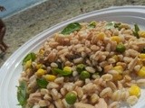 Farro con tonno e verdure , ricetta da spiaggia