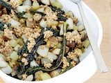 Insalata di topinambur e cavolo nero al forno con vinaigrette alle arachidi