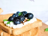 Ricotta e mirtilli