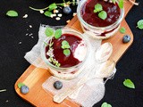 Vegan pannacotta cheesecake nel barattolo