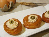 Zeppole Salate con Tonno e Pomodori Secchi