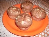 Almond and vanilla muffins