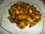 Potato and peas curry / urulai pattani poriyal /aloo mutter curry