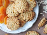 Apricot Oatmeal Cookies (Spelt + Sugar Free)