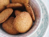 Oatmeal Cashew Cookies