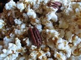 Holiday Caramel Corn