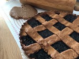 Crostata integrale con marmellata di prugne