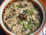 Easy Poha Pulao | Mushroom And Peas Pulao With Poha