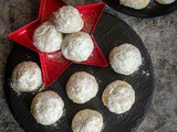 Snowball Cookies | Walnut and Pecan Snowball Cookies