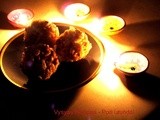 Pori urundai -Maramarala Laddu - Borugula laddu - Karthigai Deepam Recipes - Step by Step Pictures