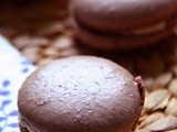 Macarons with cocoa and mascarpone and pasion fruit cream - Μακαρόν με κακάο και κρέμα μασκαρπόνε και πάσιον φρουτ