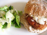 Lentil and pesto veggie burgers