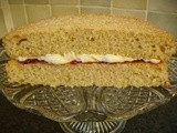 Victoria Sponge Cake (Vegan)