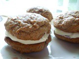 Carrot Cake Whoopie Pies