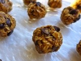 Peanut Butter Chocolate Flaxseed Energy Bites