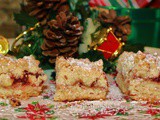 Raspberry Pistachio Linzer Bars