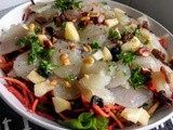 Colourful salad with carrots, beetroots and Jerusalem artichokes