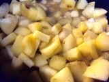 Roasted apples and pears with pecan nuts and flaked almond