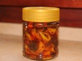 Garlic Pickle - Poondu Oorugai