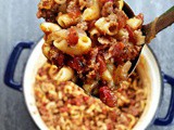 Easy Classic Chili Mac {+ Chili Mac Recipe Roundup}