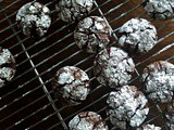 Swiss Chews {Flourless Chocolate Crinkle Cookies}