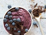 Quick and Easy Blueberry Smoothie Bowl