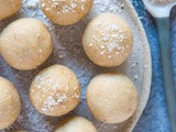 Quick and Easy Peppermint Cream Bliss Balls