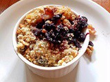 Apple berry crumble