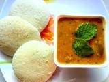 Idlis made by grinding udad dal and adding idli rava