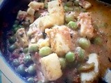Matar paneer ( green peas cooked with cottage cheese in a creamy gravy )