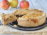 Traditional Italian Apple Pie (Crostata Di Mele)